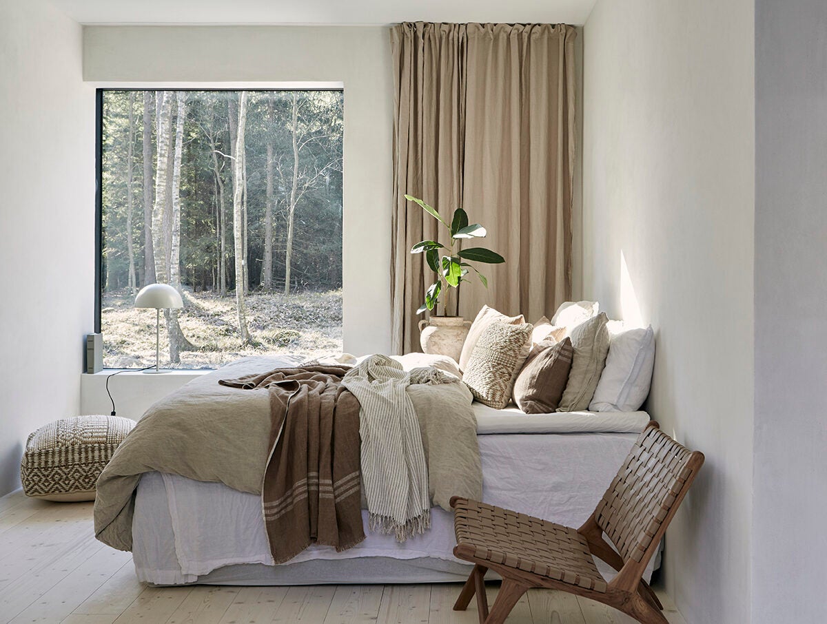 Wikholm-interior-bedroom