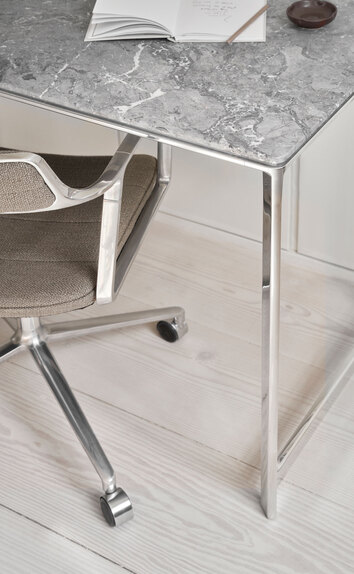 vipp-430-studio-desk-ocean-grey-detail-021