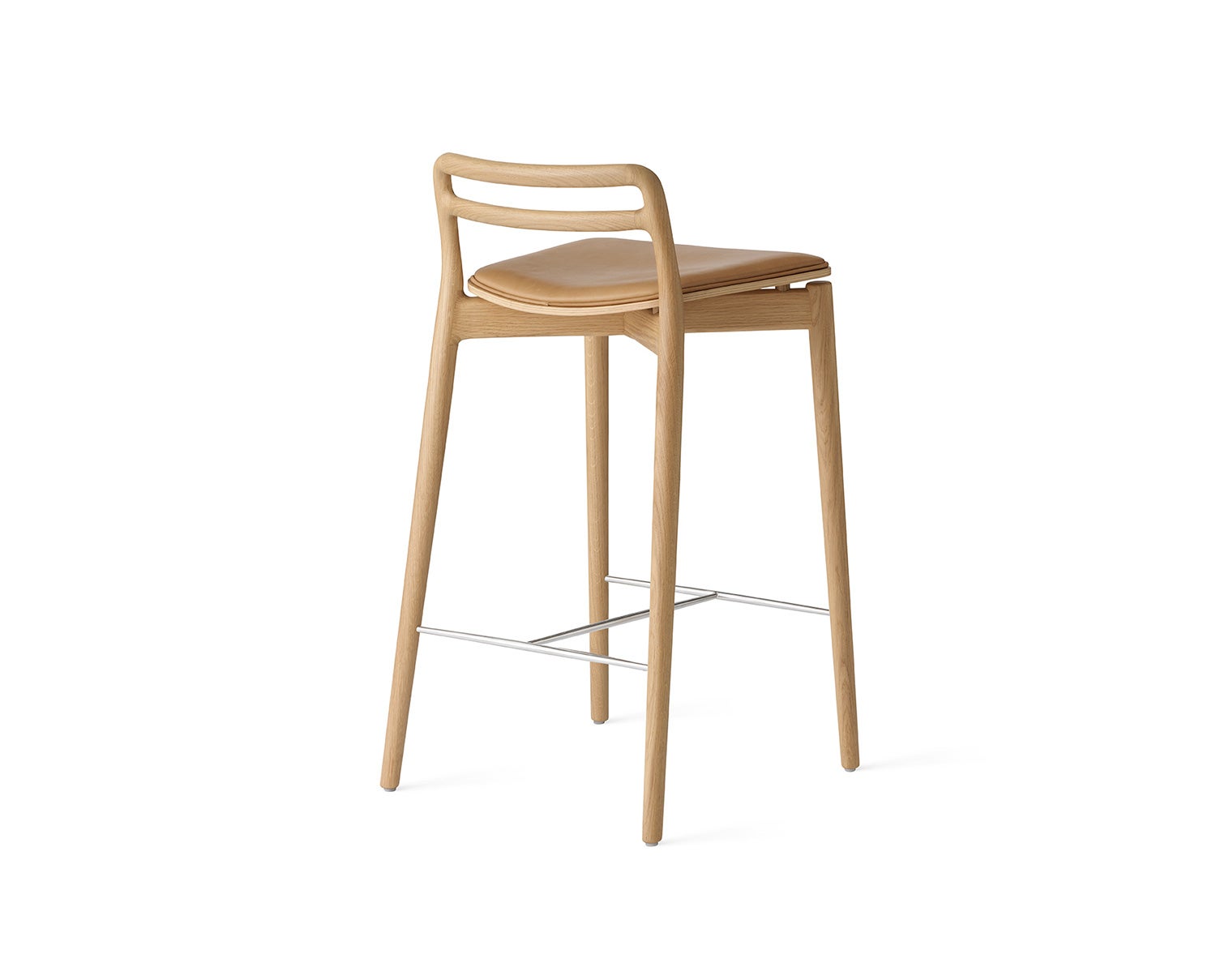 vipp-484-cabin-counter-stool-lightoak-03