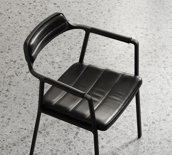 vipp-451-chair-armrestcover