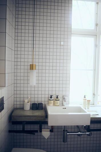 humdakin bathroom_hotel_shower_hand soap hand lotion_body lotion