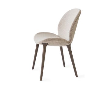 Vipp 462 Lodge Stol i tyget Chestnut/Beige med mörka ekben