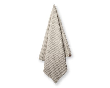 Humdakin_SKU236_WaffleBathTowel_LightStone_2
