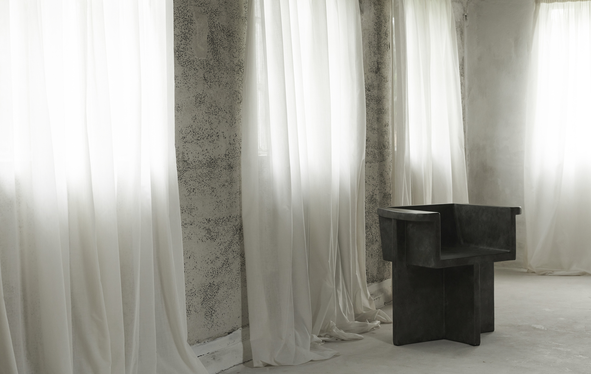 Brutus_Dining_Chair_1