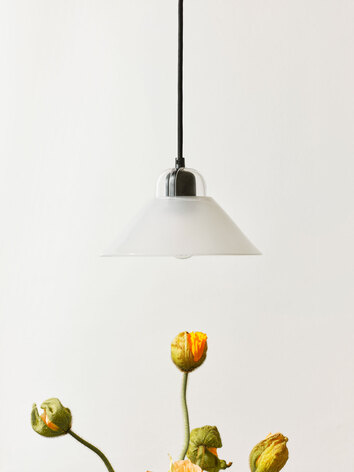 Kalo-Lamp-Black-Off-Miljo